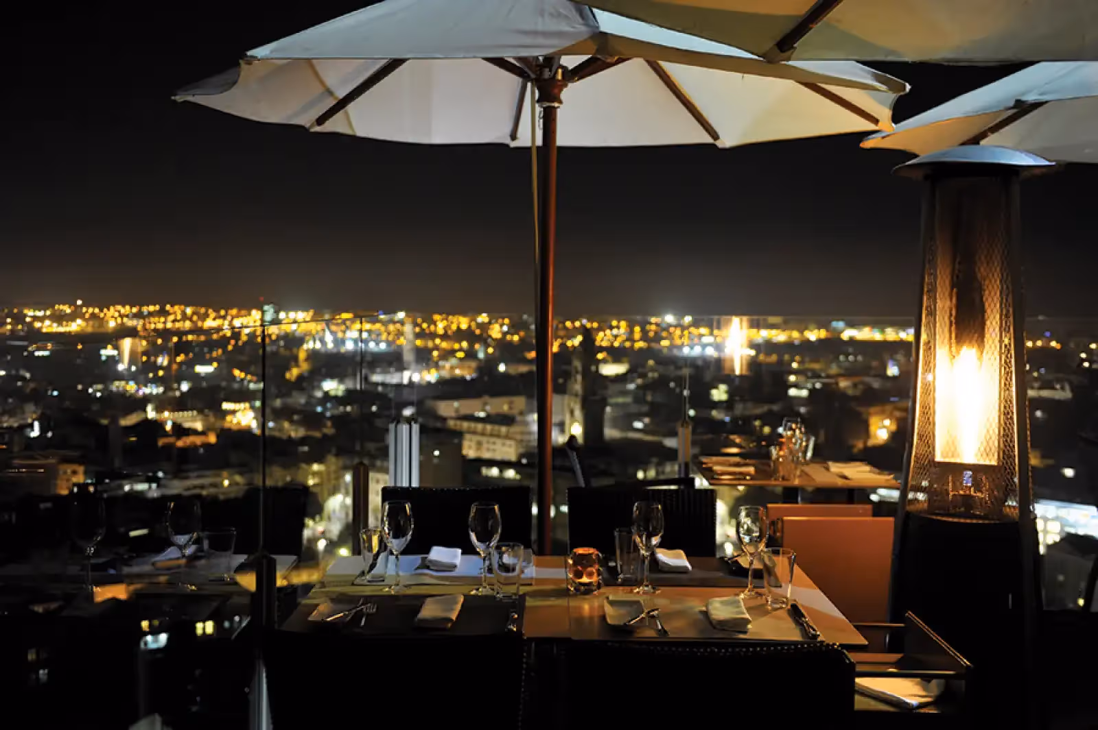 Rooftop 17º Restaurante & Bar en Oporto - 1