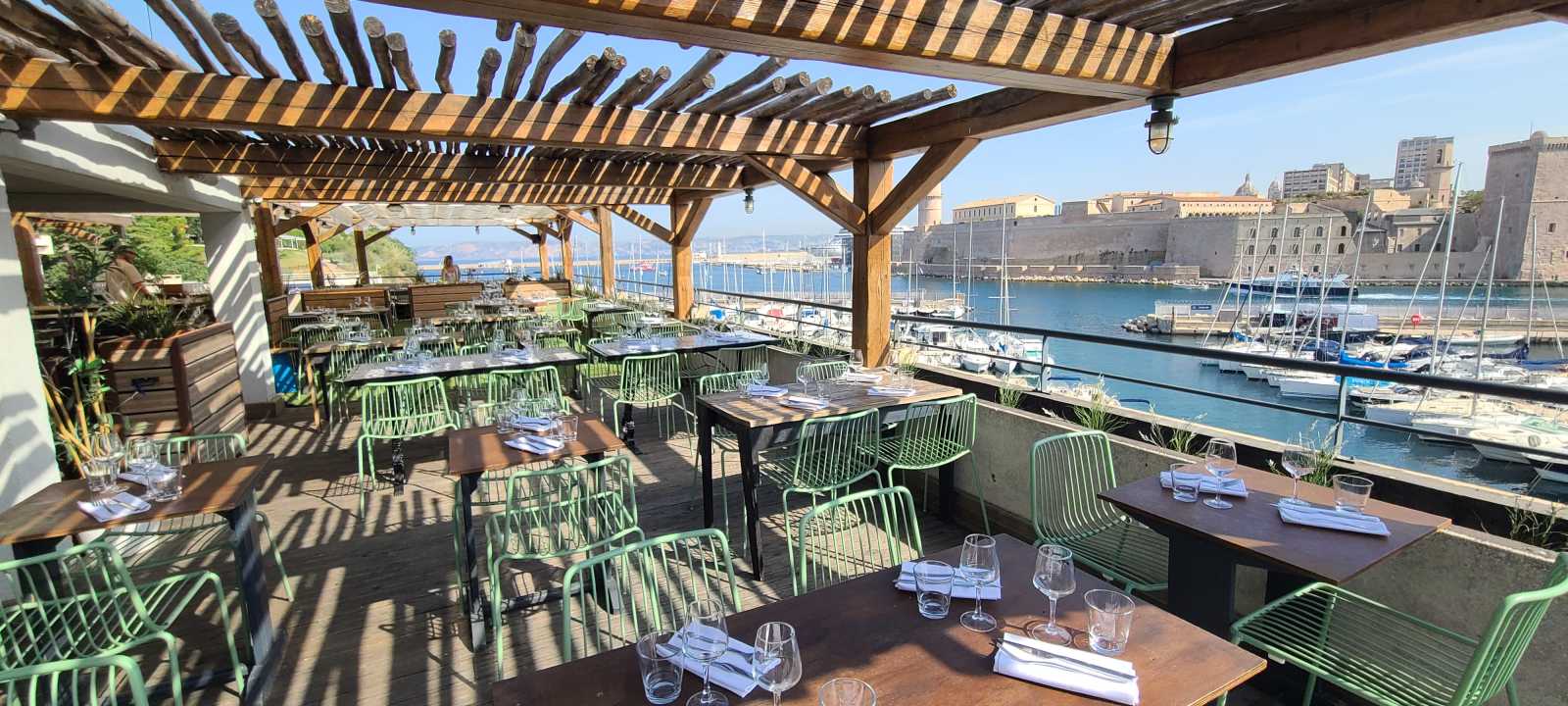 Rooftop Rowing Club Restaurant en Marsella