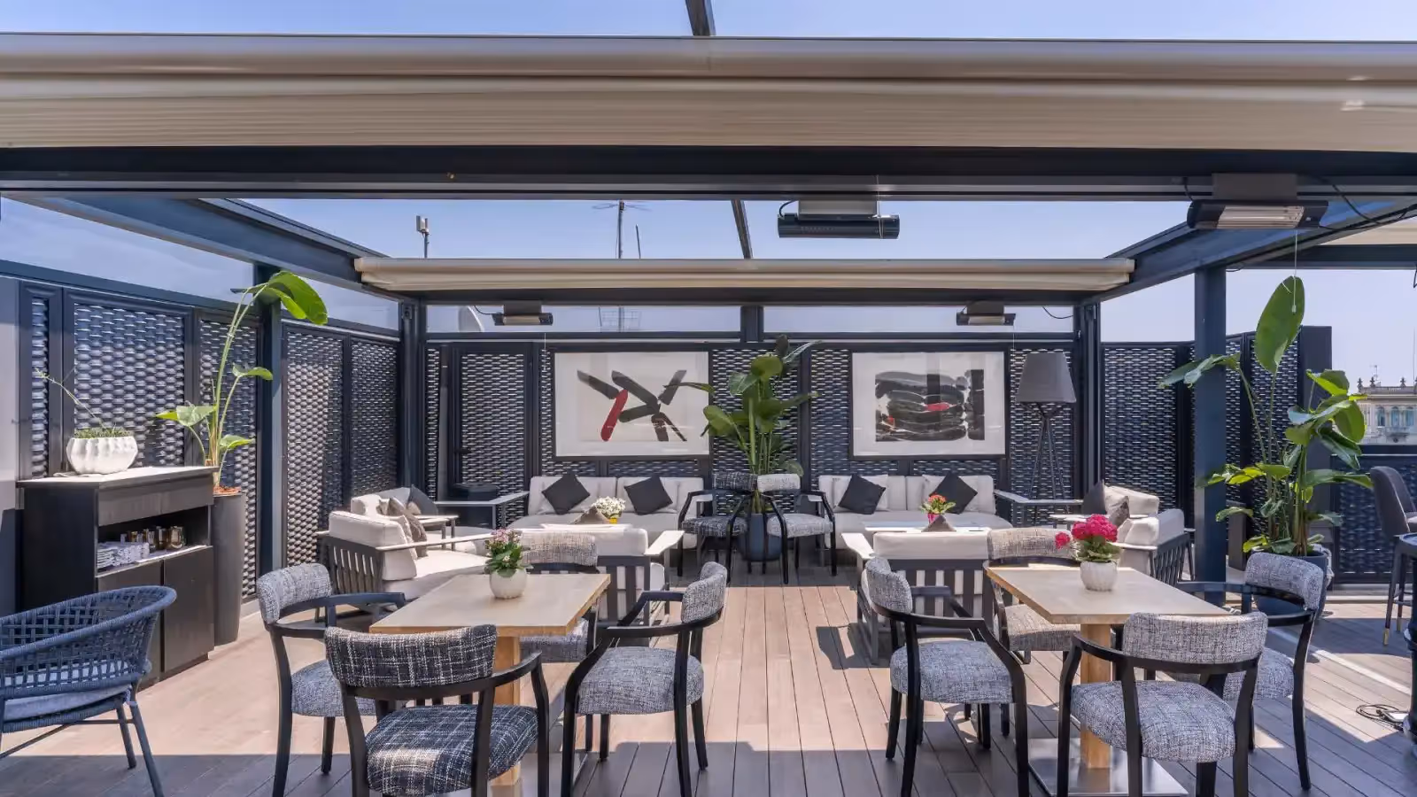 Rooftop Adèle Mixology Lounge en Roma - 2