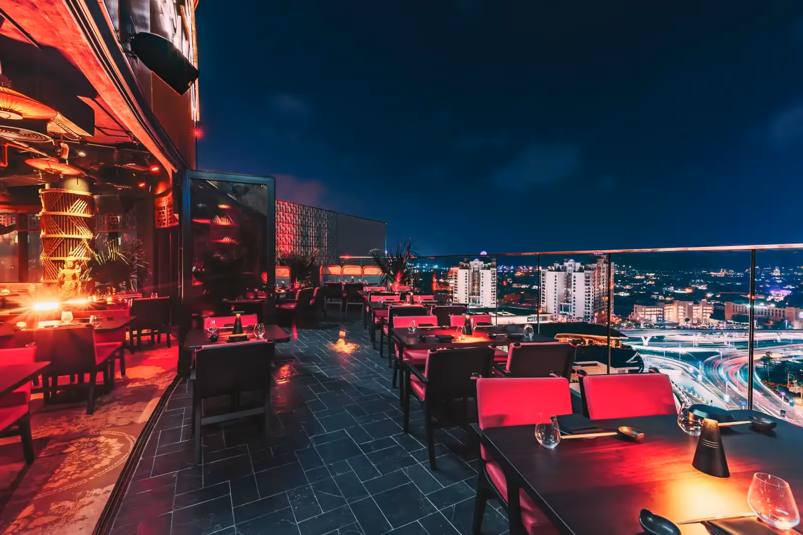 Rooftop Asia Asia Palm Jumeirah en Dubái - 1
