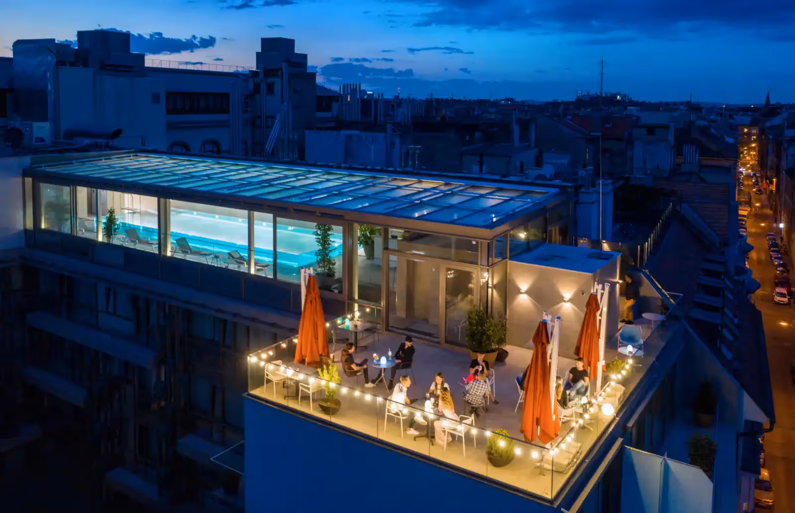 Rooftop Cortile Sky Bar & Pool en Budapest - 1