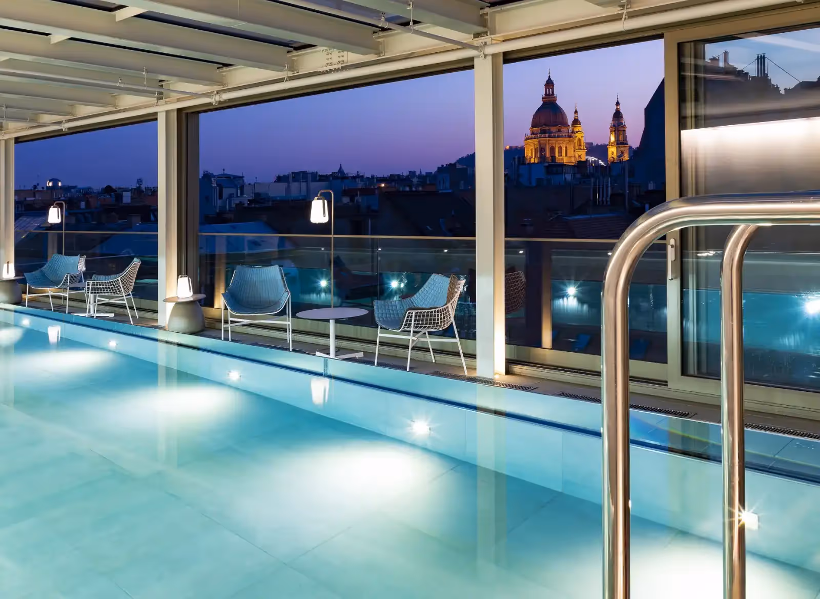 Rooftop Cortile Sky Bar & Pool en Budapest - 2