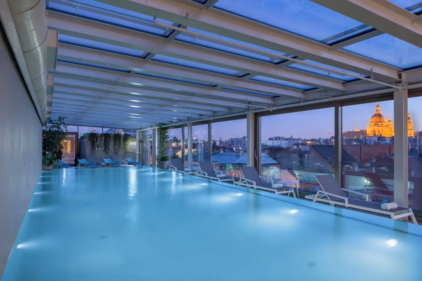 Rooftop Cortile Sky Bar & Pool en Budapest - 3