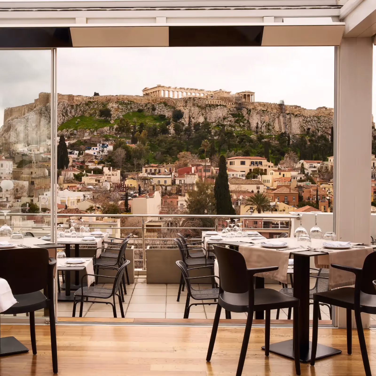 Rooftop Door in Athens en Atenas - 1