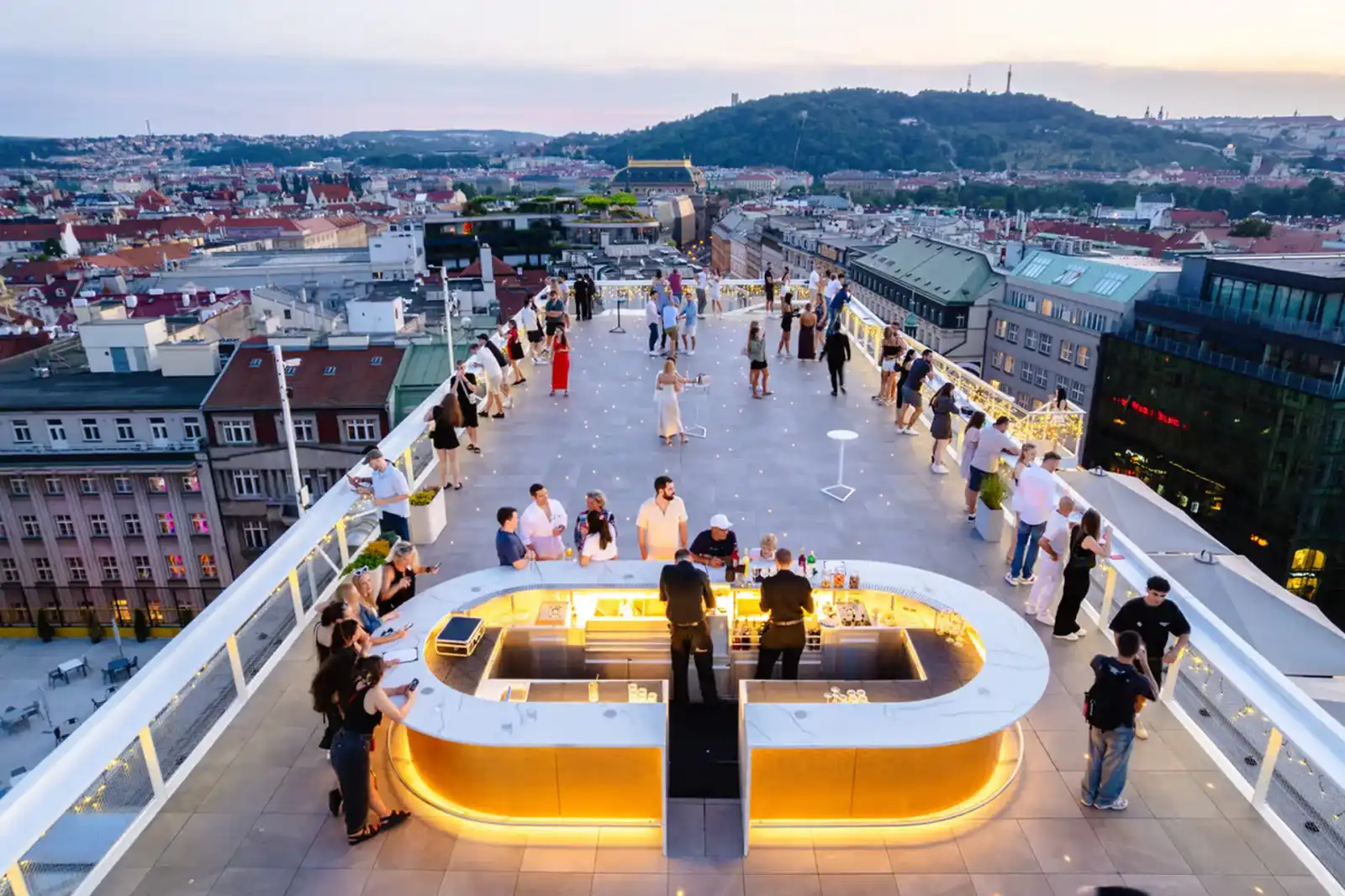 Rooftop Fly Vista en Praga - 1