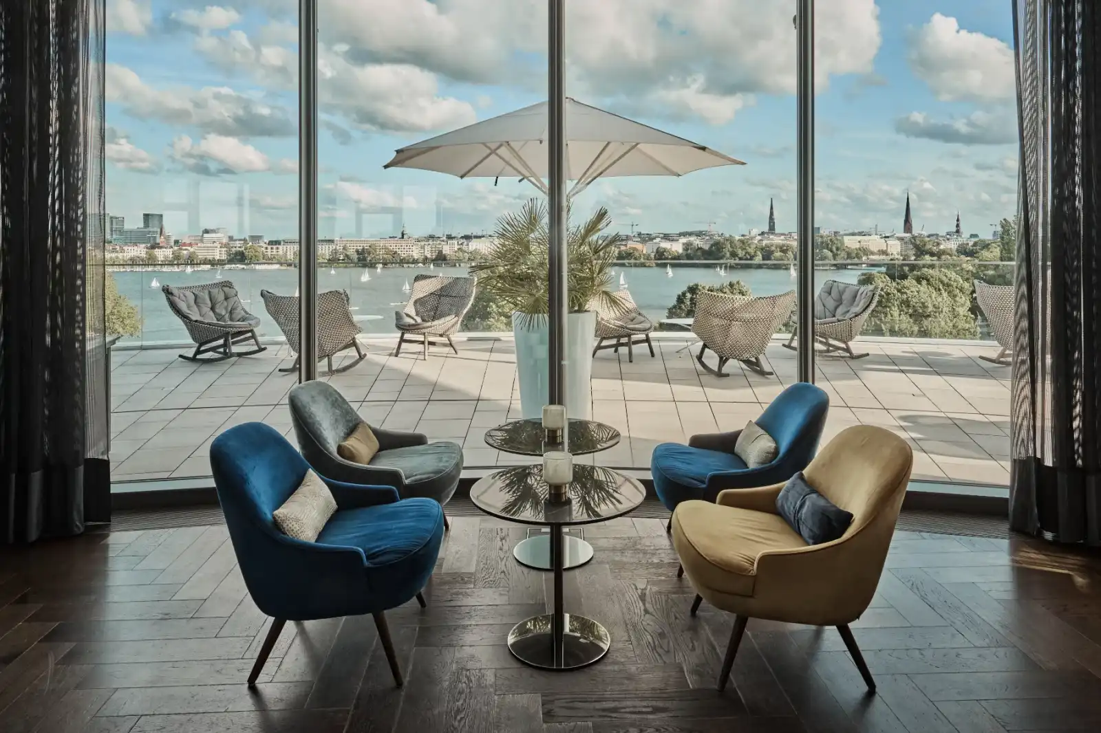 Rooftop Fontenay Bar en Hamburgo - 1