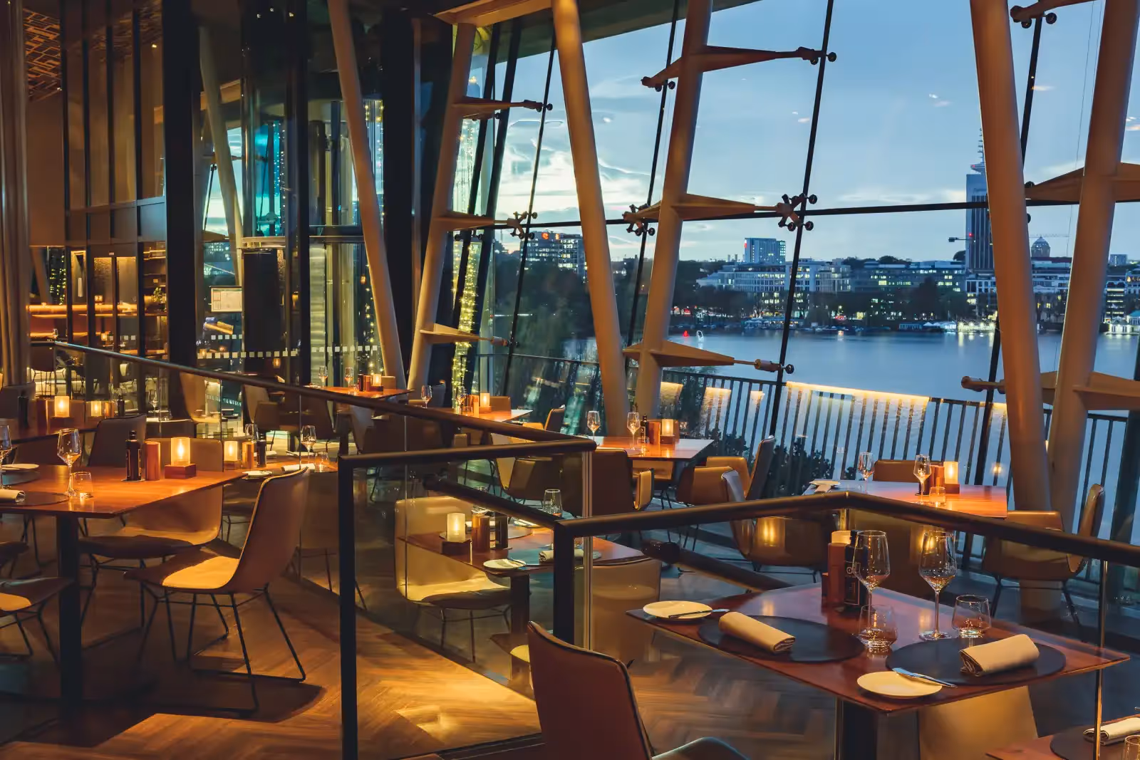 Heritage Rooftop Bar en Hamburgo - 4