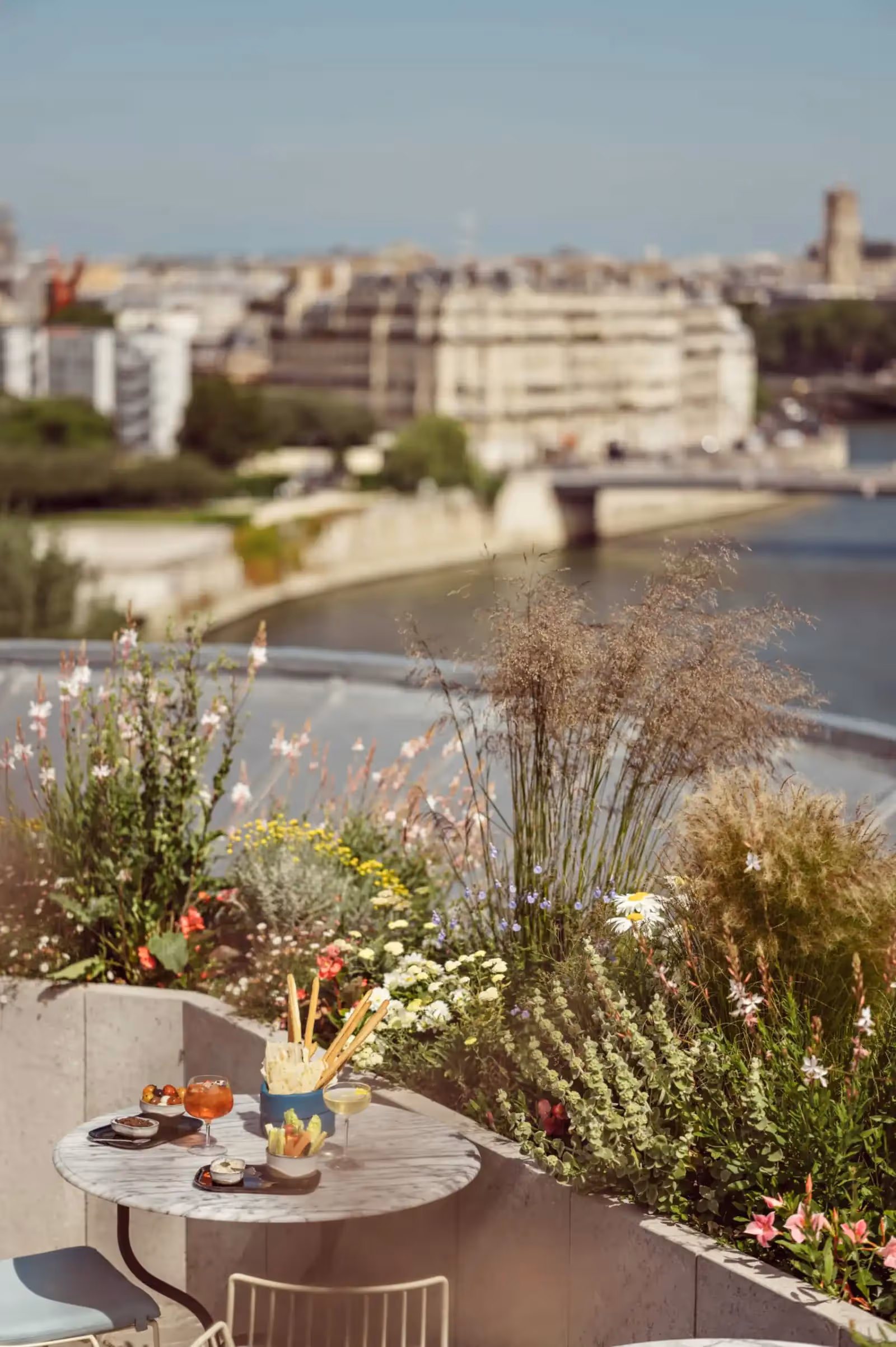 Rooftop Le Toit de la Tour en Paris - 1