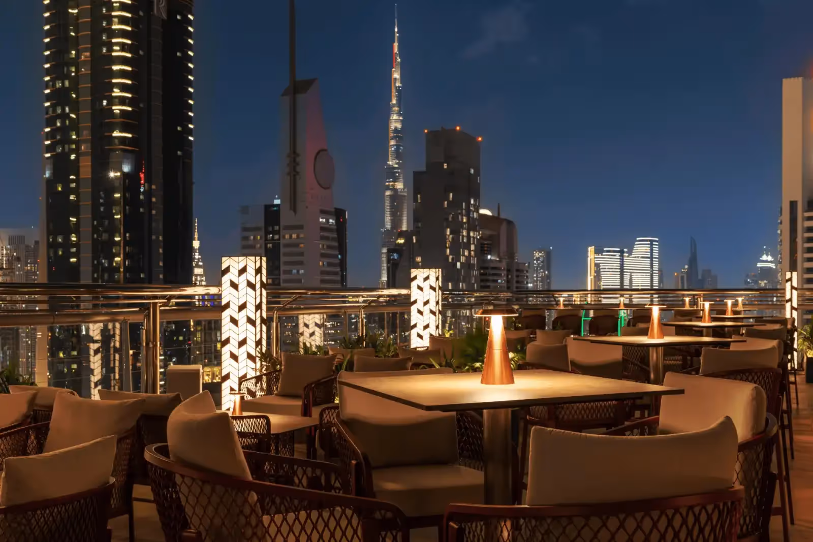 Rooftop Level 43 Sky Lounge en Dubái - 4