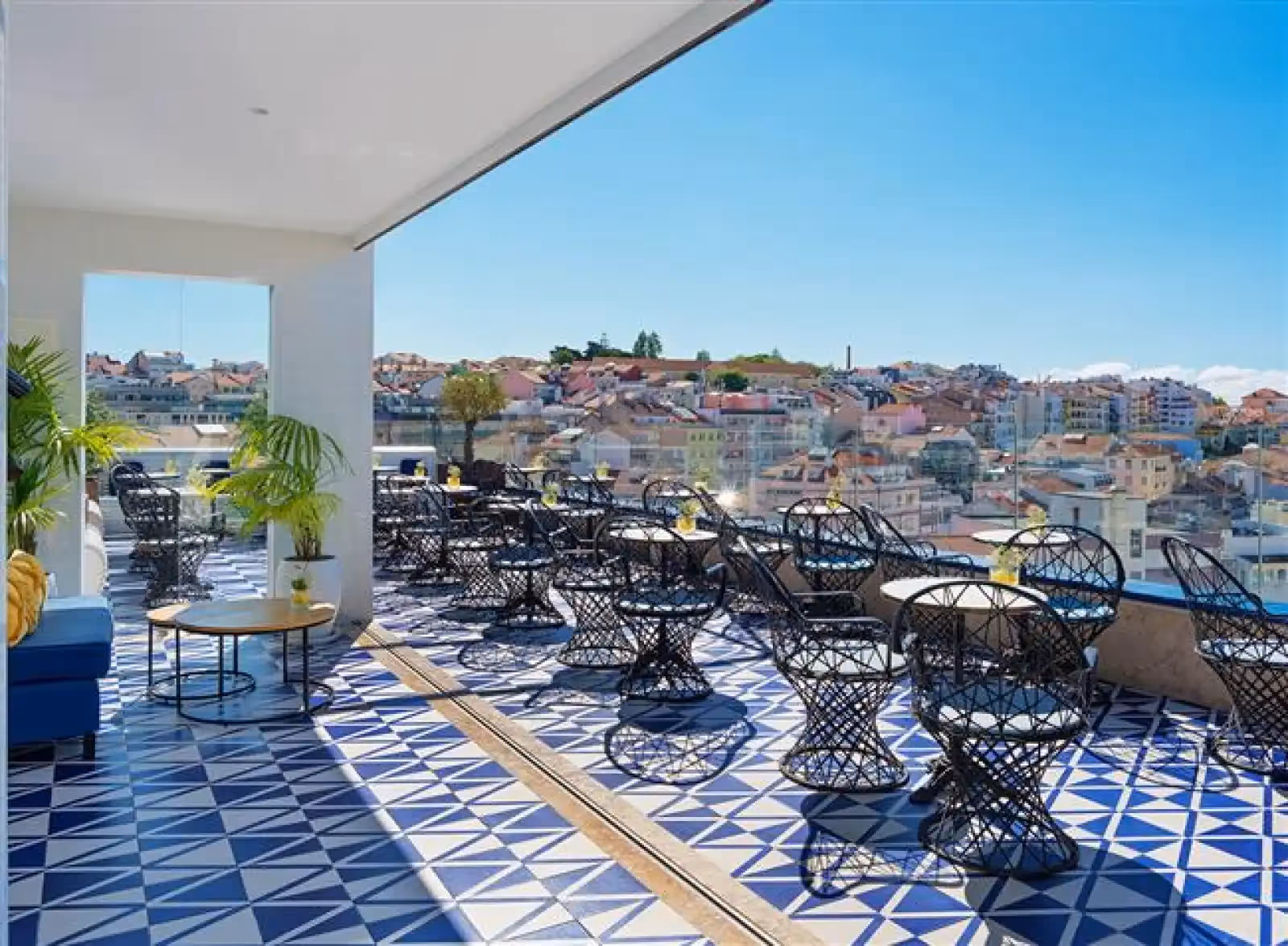 Limão Rooftop Bar en Lisboa - 1