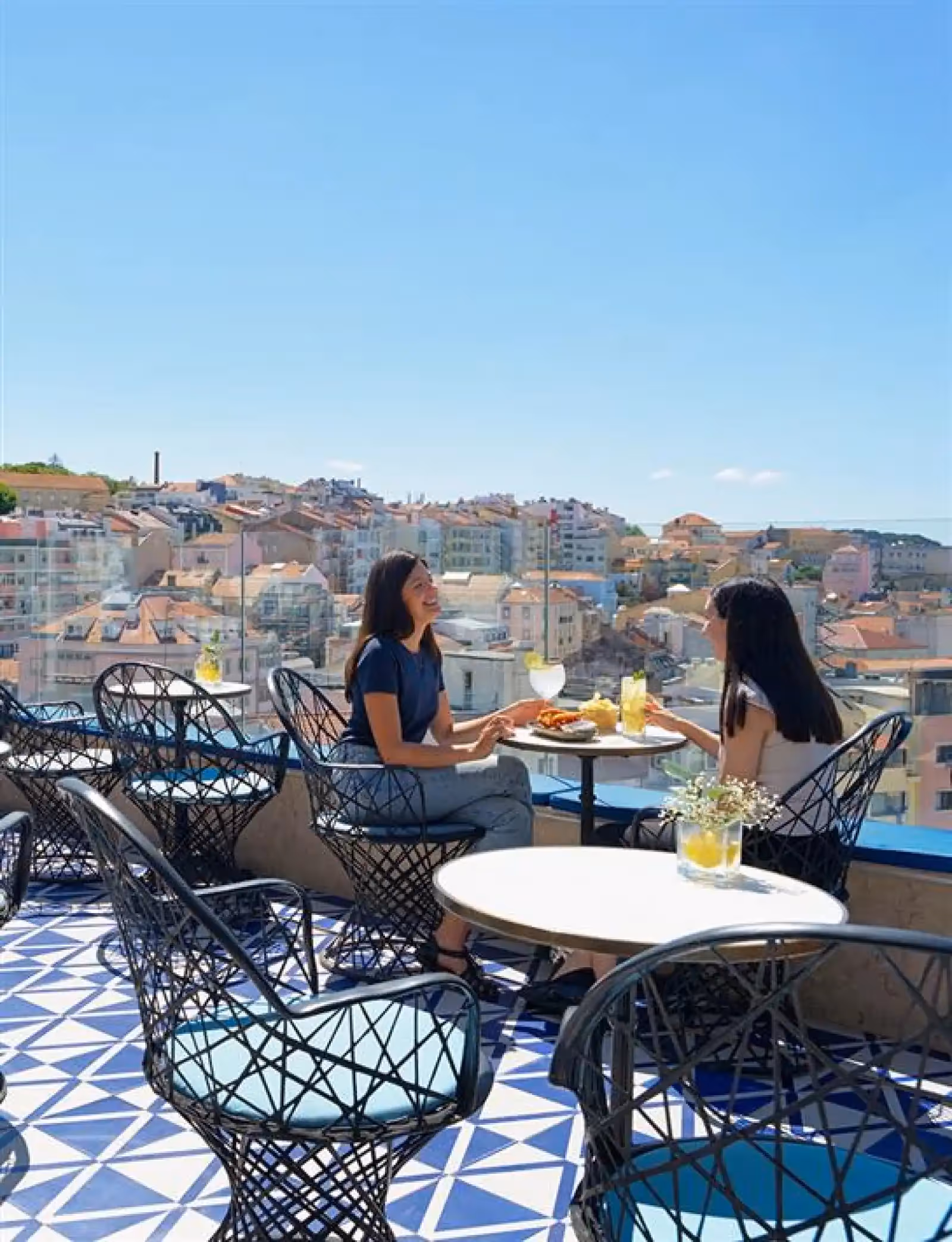 Limão Rooftop Bar en Lisboa - 2
