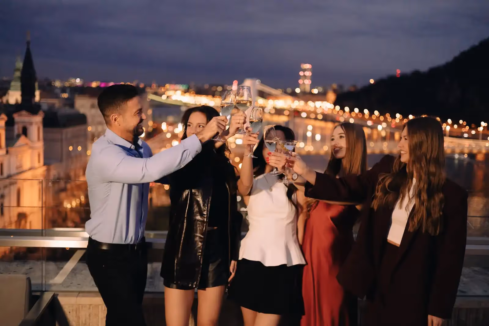 Liz & Chain Rooftop Bar en Budapest - 1
