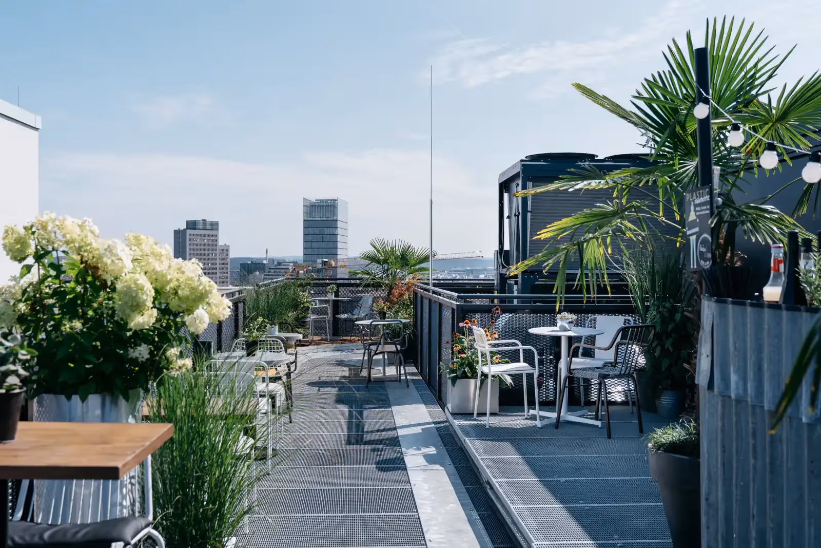 Rooftop Observatory Bar en Düsseldorf - 4