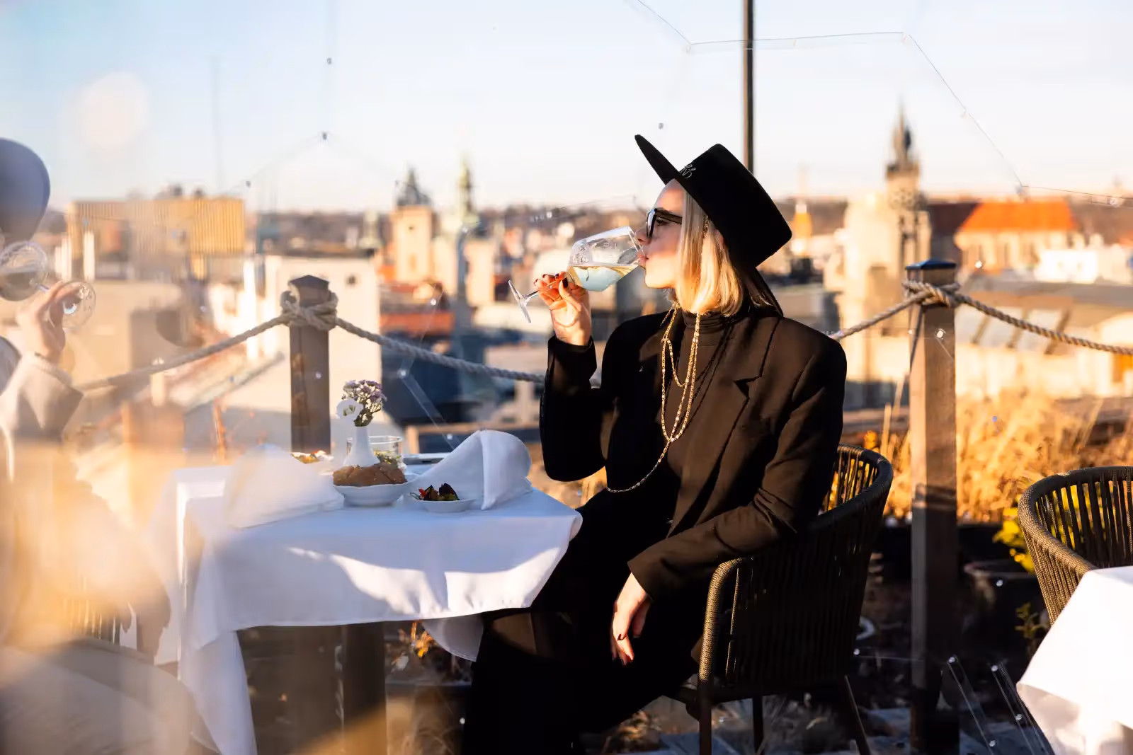 Rooftop Pytloun Sky Bar en Praga - 1