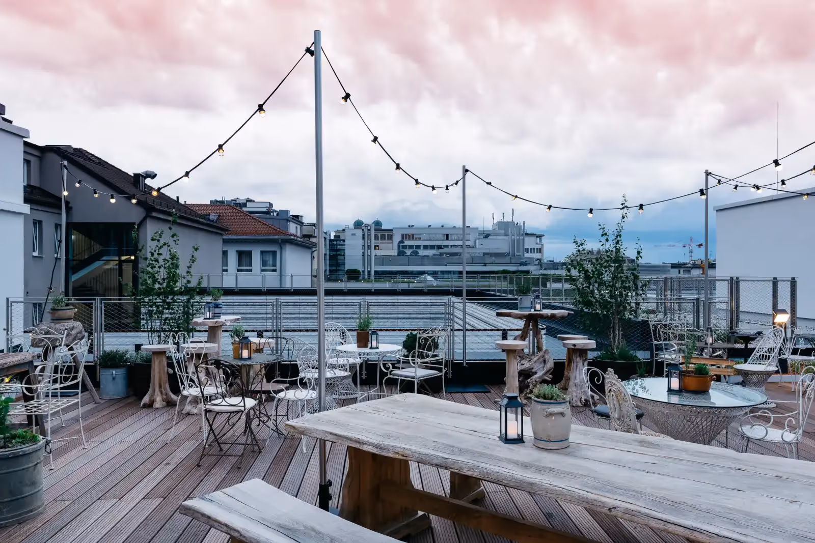 Ruby Rosi Rooftop Garden en Munich - 2