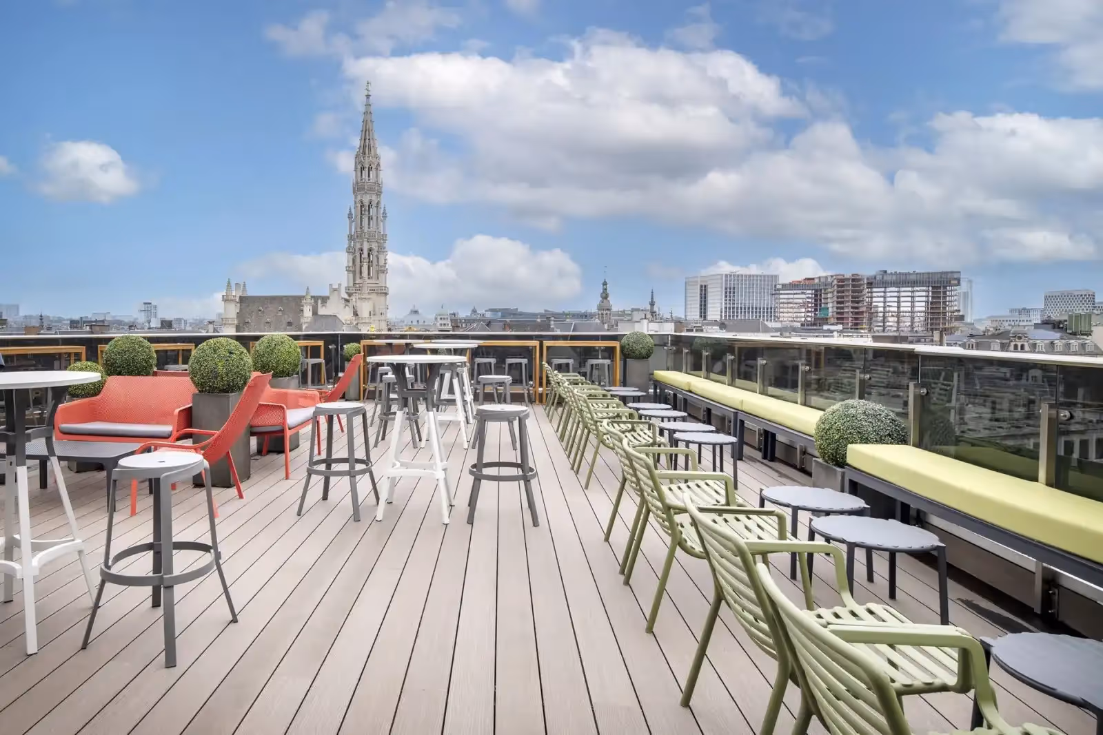 Secret Rooftop by Warwick en Bruselas - 1