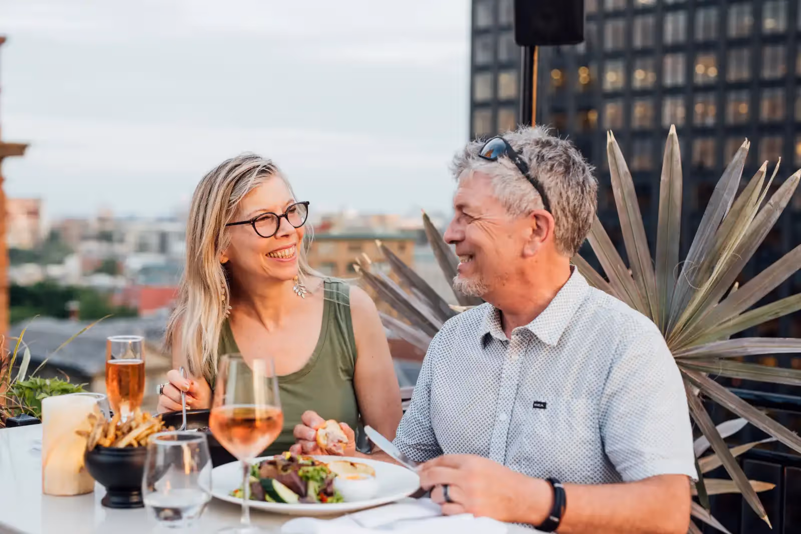 Rooftop Terrasse Place d'Armes en Montreal - 2