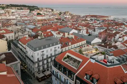 Beyond Rooftop Bar Lisboa