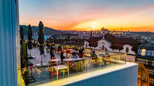 Rooftop Fly Vista Praga