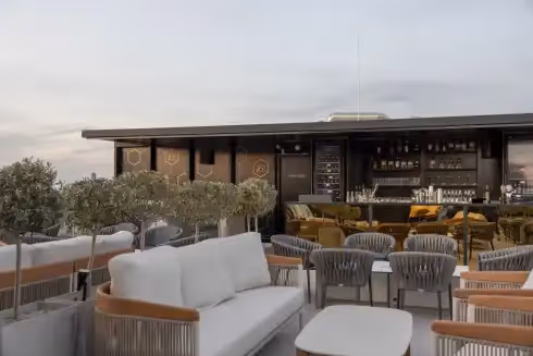 MOOONS Rooftop Bar Viena