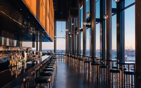 Rooftop Skyline Bar 20up Hamburgo