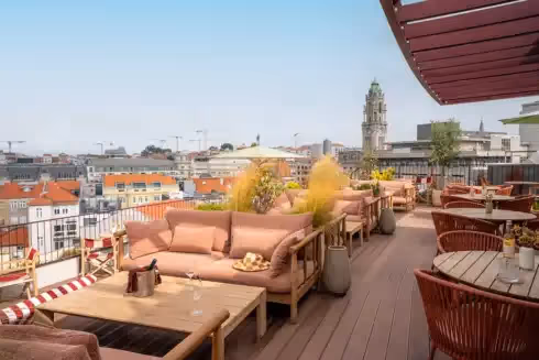 Rooftop The Social Hub Porto Oporto