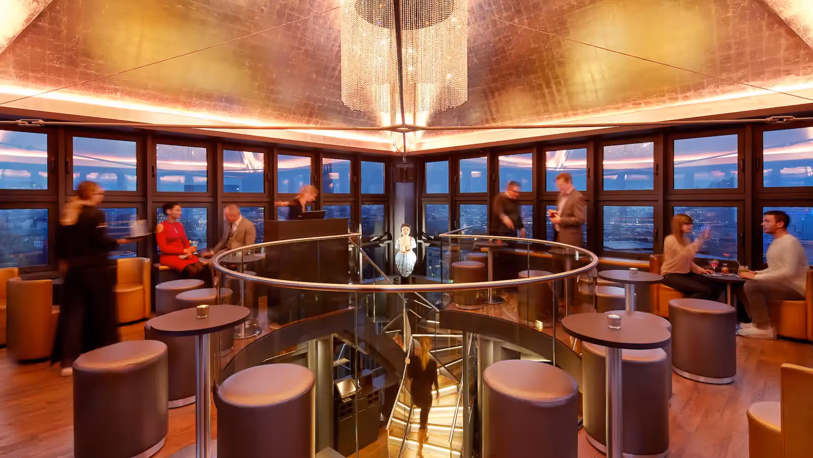 Rooftop Tower Bar en Hamburgo - 2